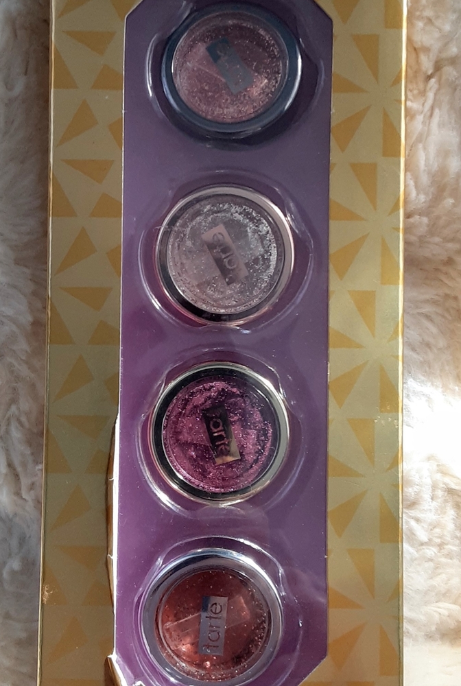 Tarte Chrome For The Holidays Shadow Quad Set